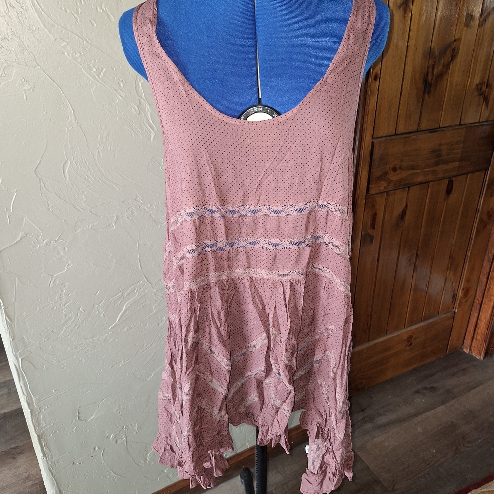 Intimately free people top